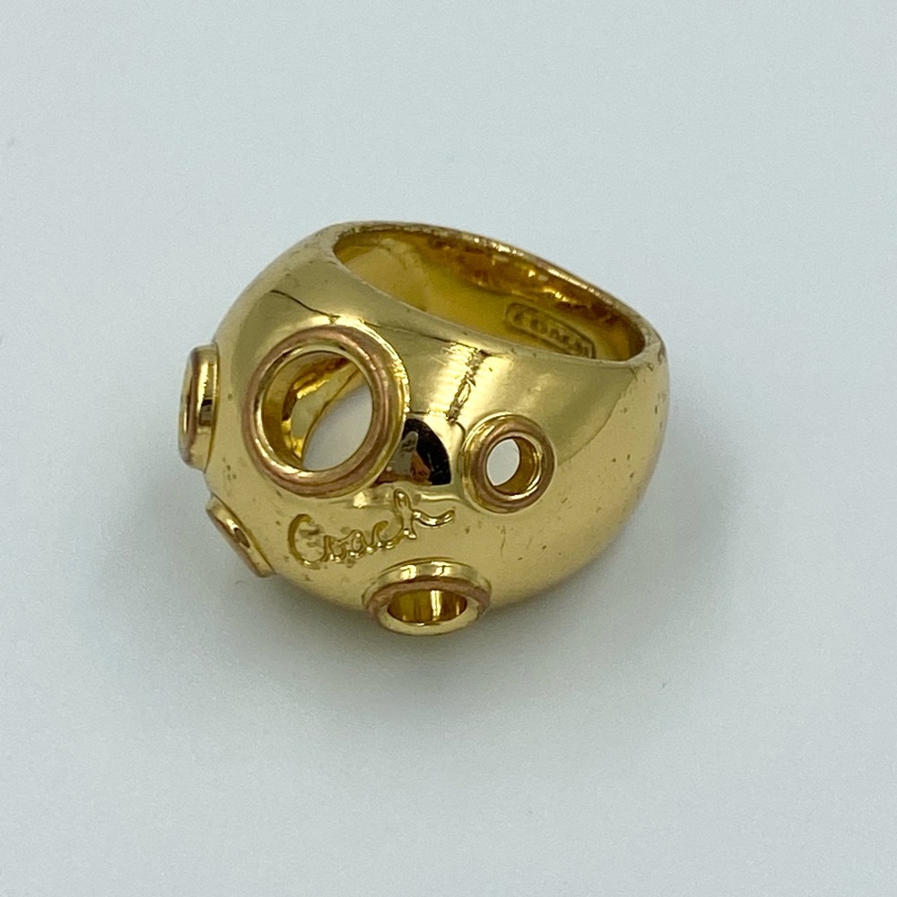 Coach Open Circle Gold Ring